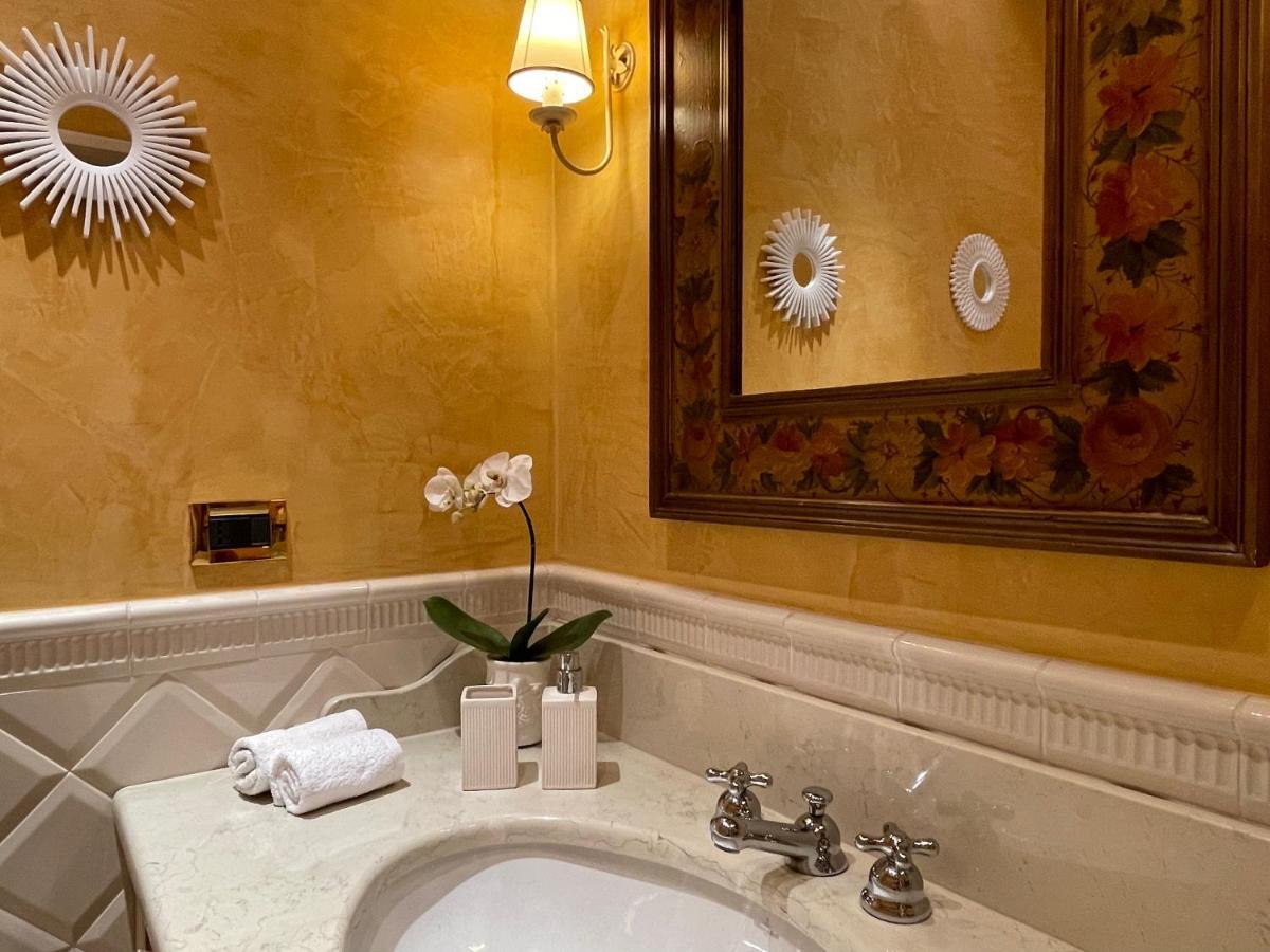 Belle Ile Lake View Suite Cadenabbia Exterior foto